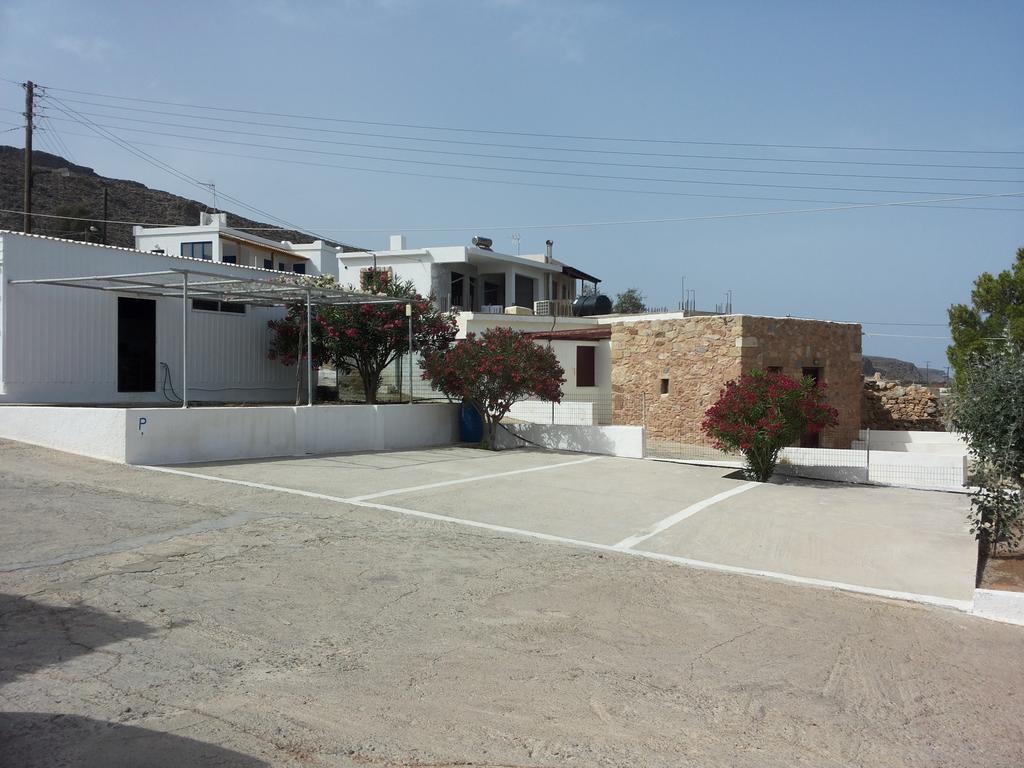 Zeus Apartments Xerokampos  Esterno foto